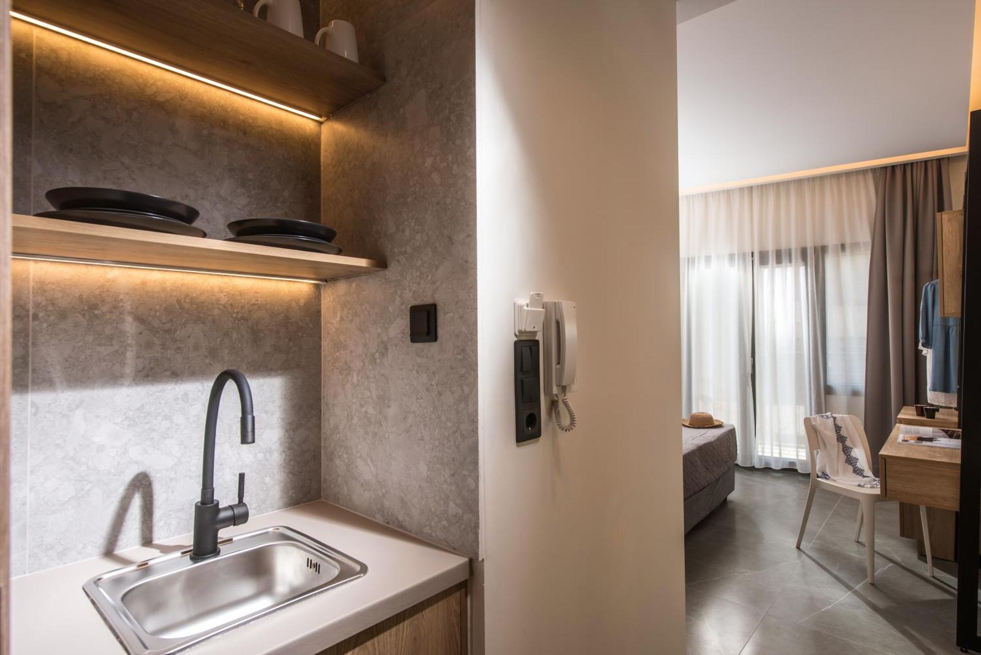 King'S Blue , Superior Living Apartment Heraklion  ภายนอก รูปภาพ