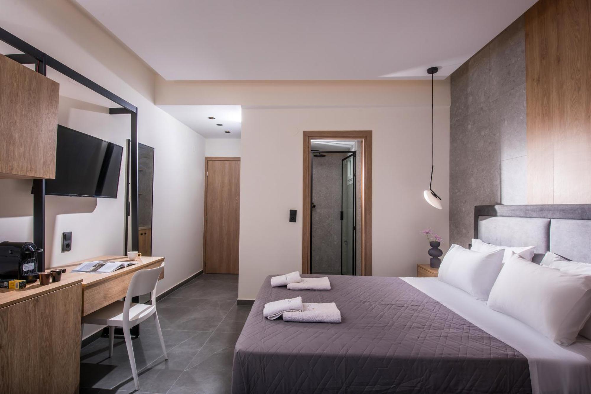 King'S Blue , Superior Living Apartment Heraklion  ภายนอก รูปภาพ